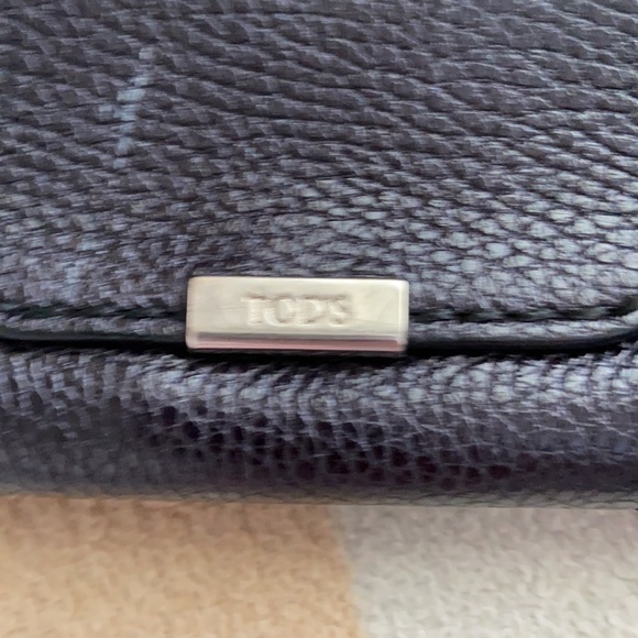Tod’s Duffel Style Purse - Picture 9 of 11